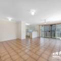 21/15 Parnassus St, Robertson, QLD 4109 Australia