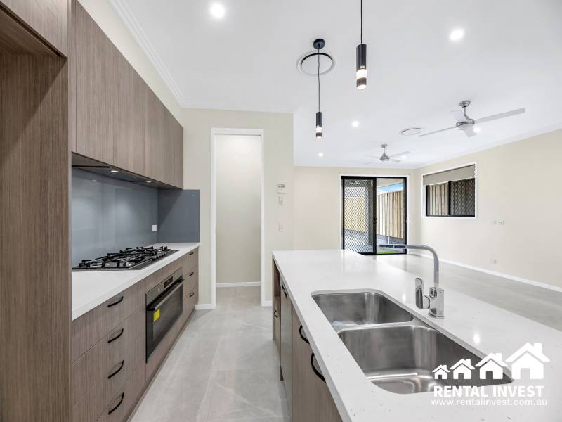 31 Belle Pde, Ripley, QLD 4306 Australia