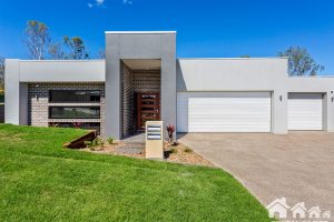 25 Wyperfeld Crescent, SOUTH RIPLEY, QLD 4306 AUS