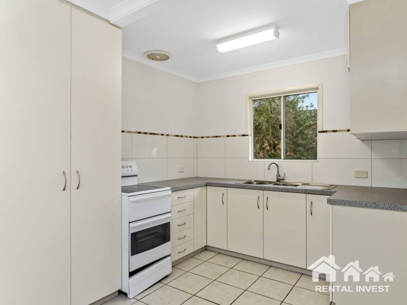 2/65 Dwyer Street, SILKSTONE, QLD 4304 AUS