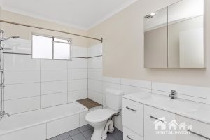 2/65 Dwyer Street, SILKSTONE, QLD 4304 AUS