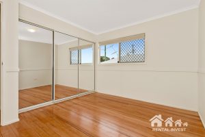 2/65 Dwyer Street, SILKSTONE, QLD 4304 AUS