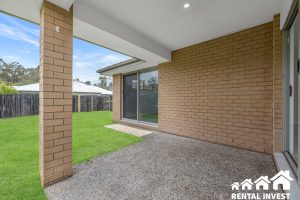 1/8 Lockyer Place, Crestmead, QLD 4132 Australia