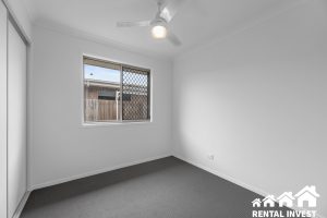 1/8 Lockyer Place, Crestmead, QLD 4132 Australia