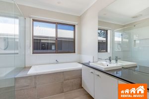 23 Kansas St, Bridgeman Downs, QLD 4035 Australia