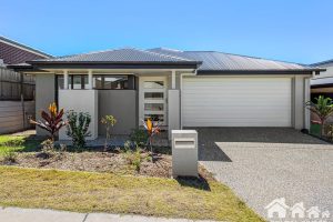 30 Hardwood Street, SPRING MOUNTAIN, QLD 4300 AUS