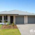 15 Creek Place, Park Ridge, QLD 4125 Australia