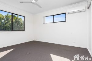 10/15 Ashley Court, KALLANGUR, QLD 4503 AUS