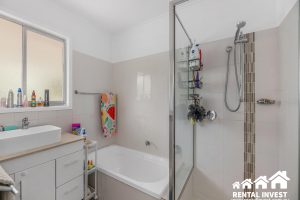 308 Middle Road, MARSDEN, QLD 4132 AUS