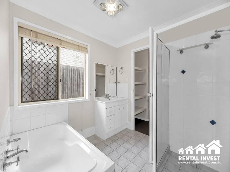 15 Wentworth Terrace, Boronia Heights, QLD 4124 Australia