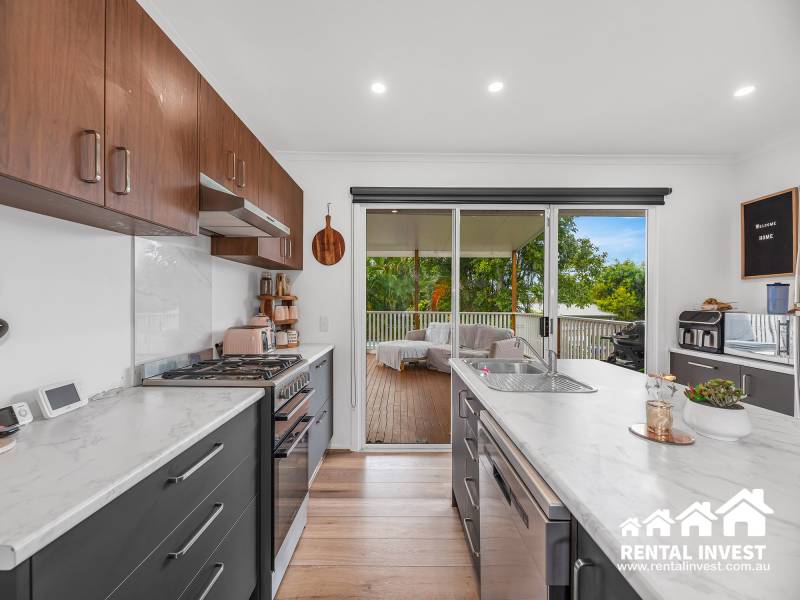 308 Middle Road, MARSDEN, QLD 4132 AUS