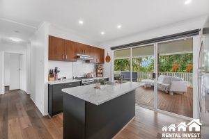 308 Middle Road, MARSDEN, QLD 4132 AUS