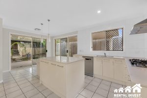 15 Wentworth Terrace, Boronia Heights, QLD 4124 Australia