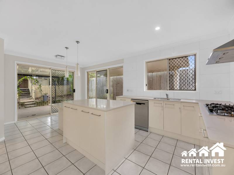 15 Wentworth Terrace, Boronia Heights, QLD 4124 Australia