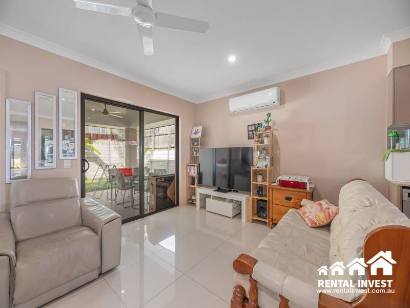 12 James Varghese Street, SPRING MOUNTAIN, QLD 4300 Australia