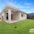 25 Carnarvon Drive, SOUTH RIPLEY, QLD 4306 Australia