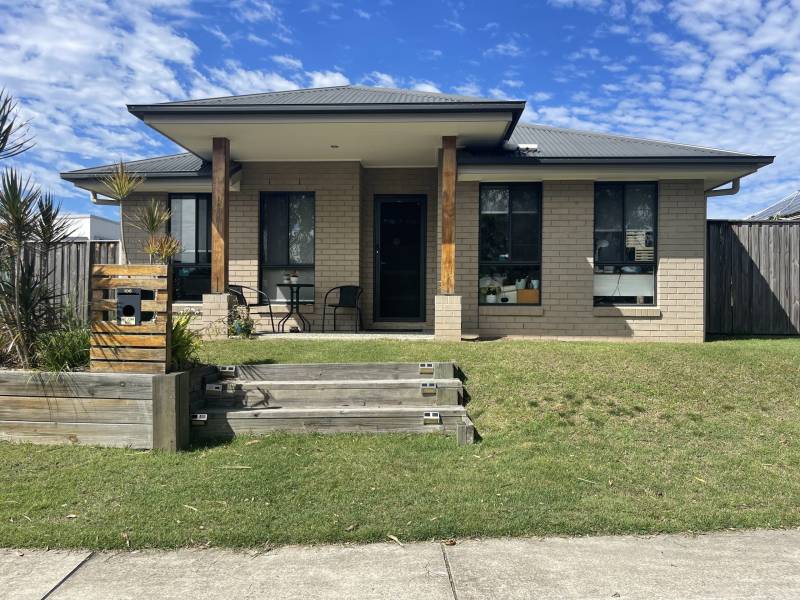 106 Parkview Parade, Ripley, QLD 4306 Australia