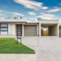 1/51 Locke Cres, REDBANK PLAINS, QLD 4301 Australia