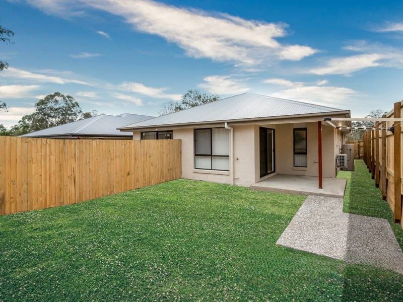 1/51 Locke Cres, REDBANK PLAINS, QLD 4301 Australia