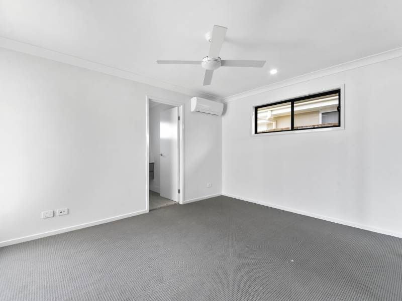 94 Blackberry, Ripley, QLD 4306 Australia