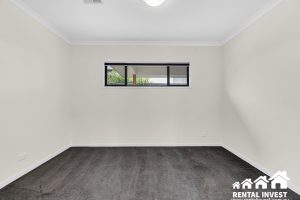 4 Heathcote St, South Ripley, QLD 4306 Australia