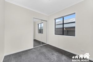 4 Heathcote St, South Ripley, QLD 4306 Australia