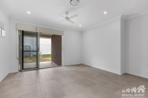 58 Carnarvon Drive, South Ripley, QLD 4306 Australia