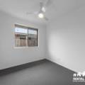 1/8 Lockyer Place, Crestmead, QLD 4132 Australia