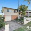8 Bellhaven Drive, Bundamba, QLD 4304 AUS