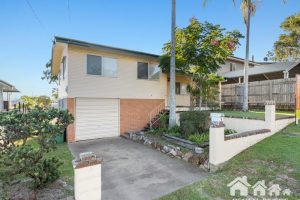 8 Bellhaven Drive, Bundamba, QLD 4304 AUS