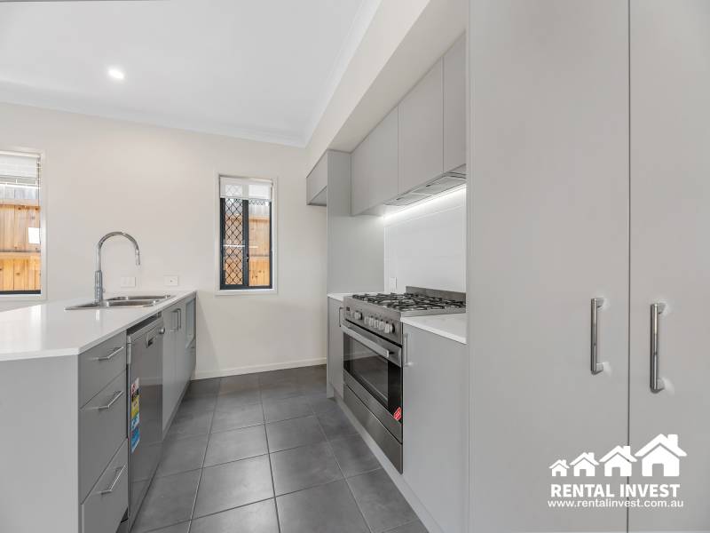 22 Brigginshaw Way, Ripley, QLD 4306 Australia