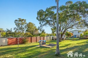 8 Bellhaven Drive, Bundamba, QLD 4304 AUS