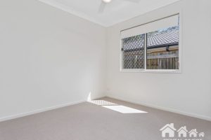 1/14 Sapphire Crescent, Redbank Plains, QLD 4301 AUS