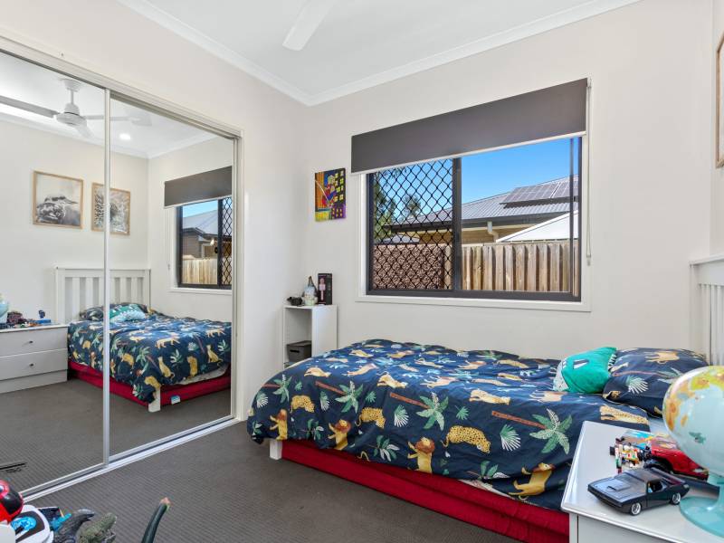 33 Bradleys Street, Ripley, QLD 4306 Australia
