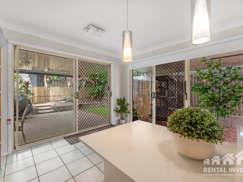 15 Wentworth Terrace, Boronia Heights, QLD 4124 Australia