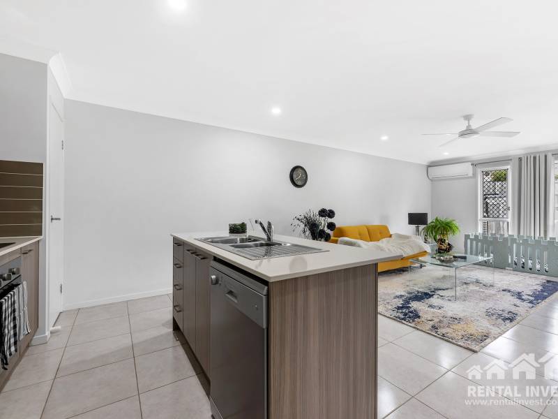 28 Knightsbridge Drive, Chuwar, QLD 4306 Australia