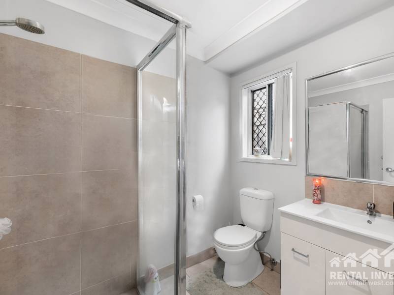 28 Knightsbridge Drive, Chuwar, QLD 4306 Australia