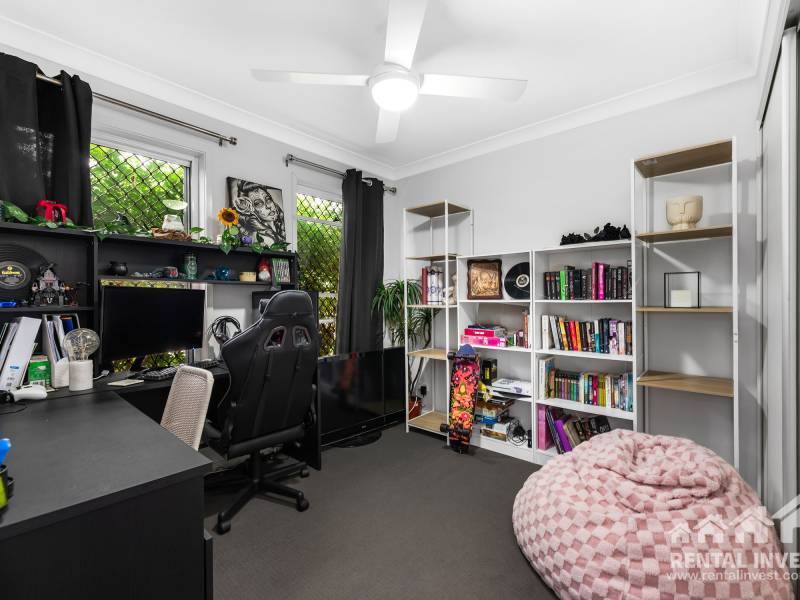 28 Knightsbridge Drive, Chuwar, QLD 4306 Australia
