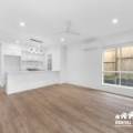 42 Sunny Crescent, RIPLEY, QLD 4306 Australia